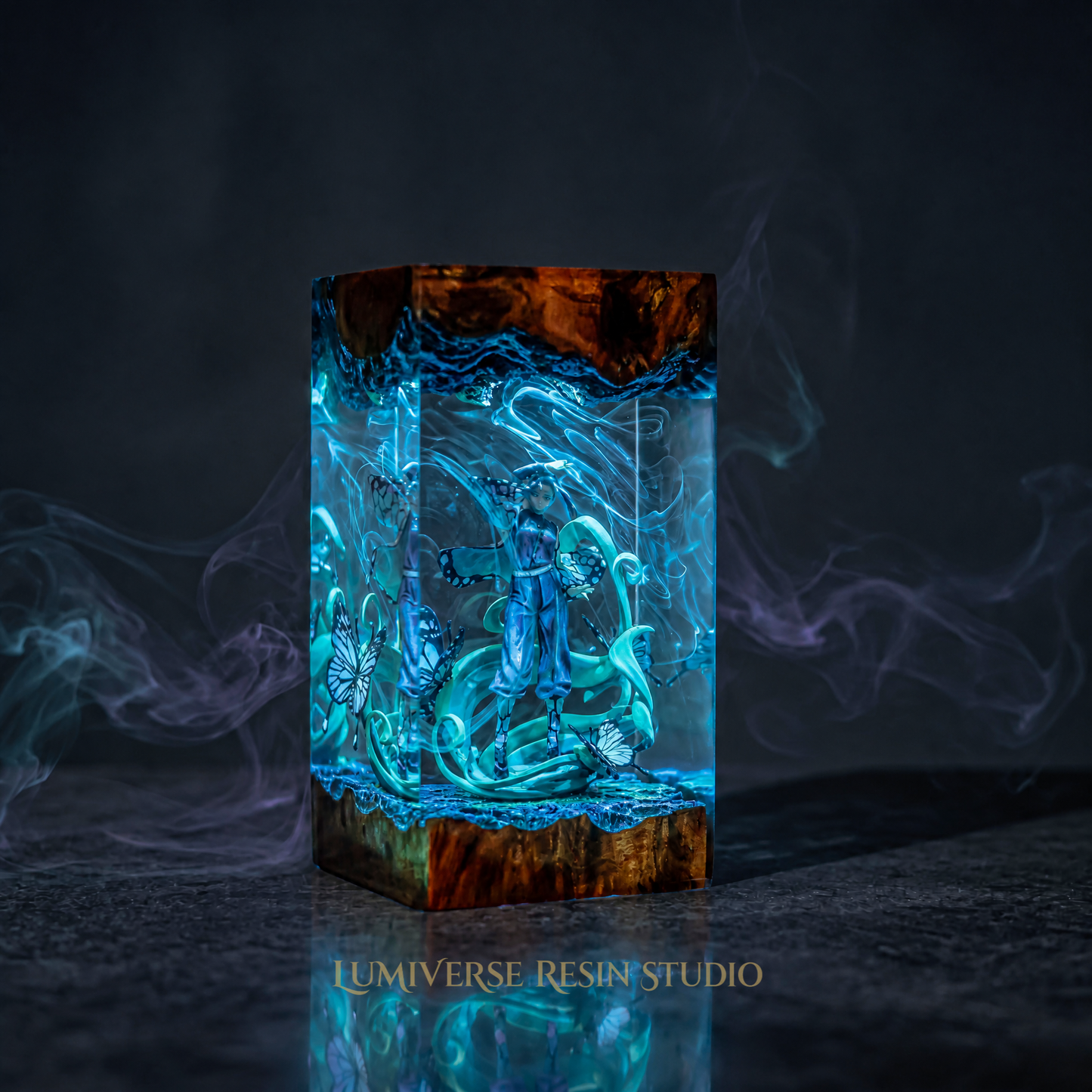 Goku Ultra Intrict Resin Lamp - Dragon Ball Z