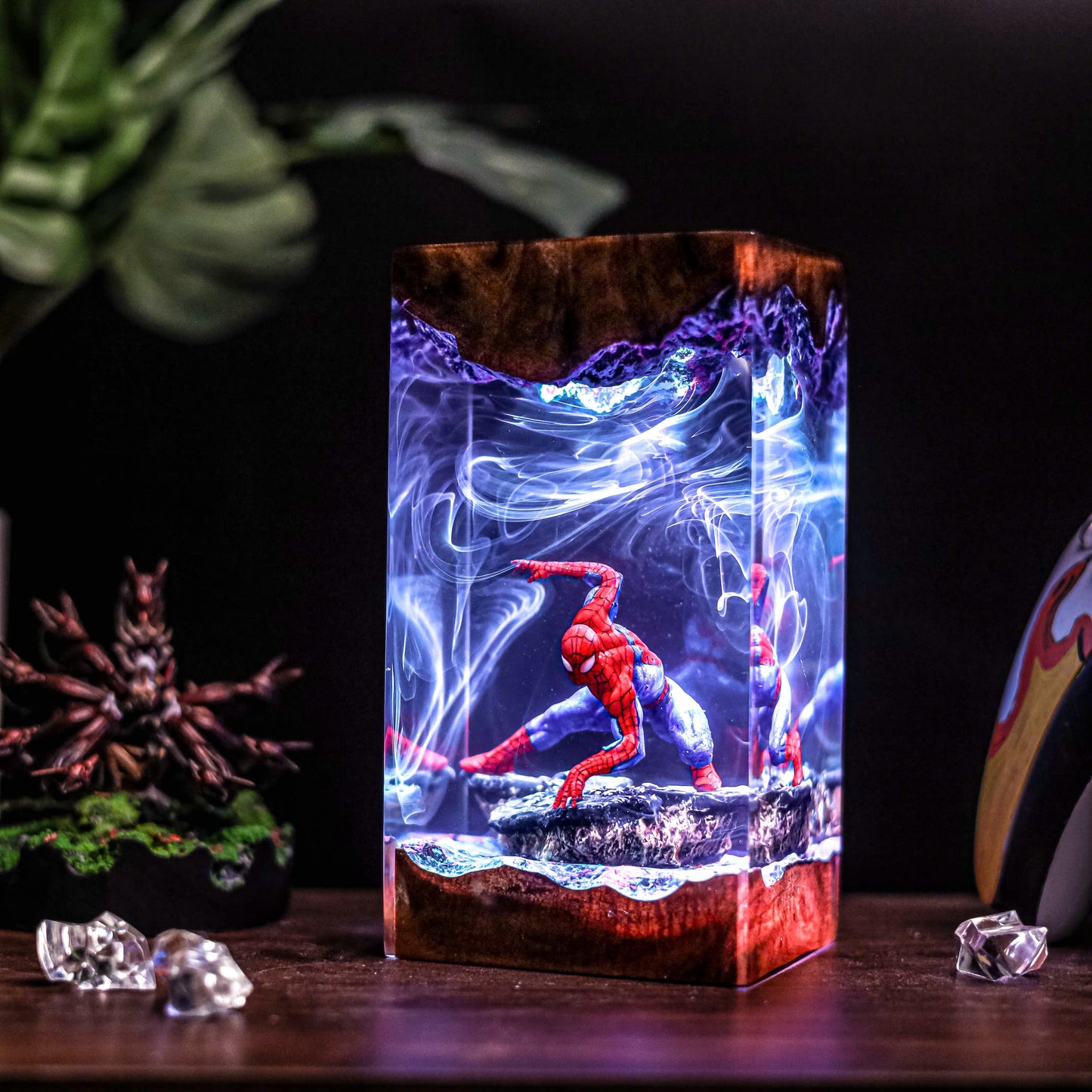 Spiderman Resin Lamp V4 - Marvel Comics