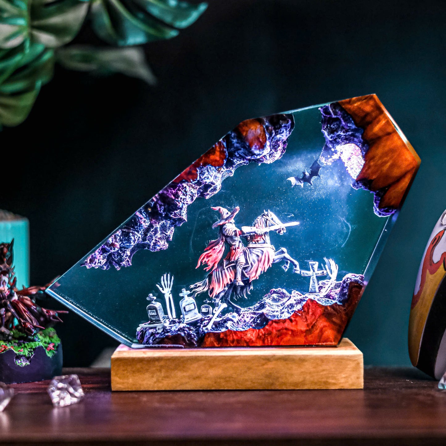 Headless Horseman V2 Resin Lamp - Halloween