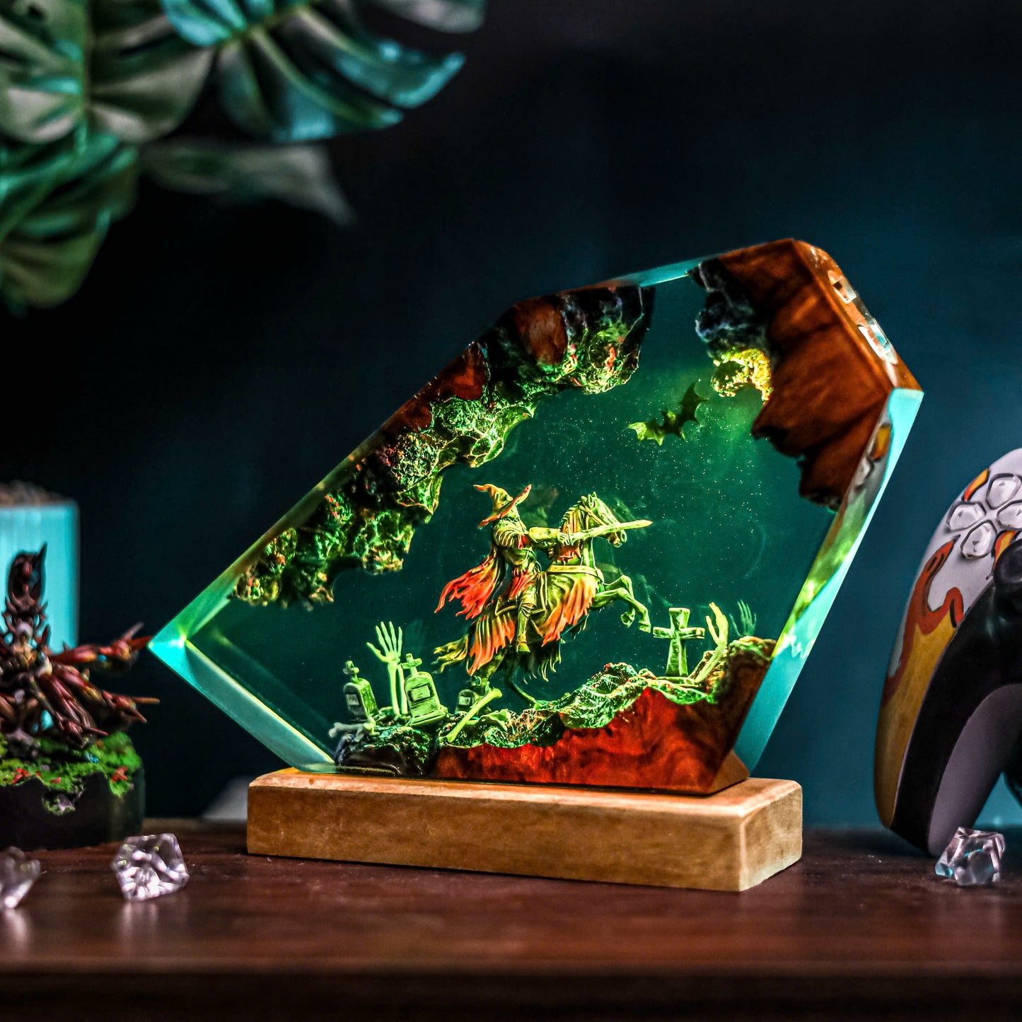 Headless Horseman V2 Resin Lamp - Halloween
