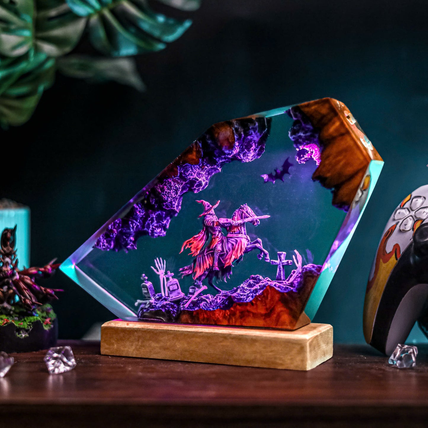Headless Horseman V2 Resin Lamp - Halloween