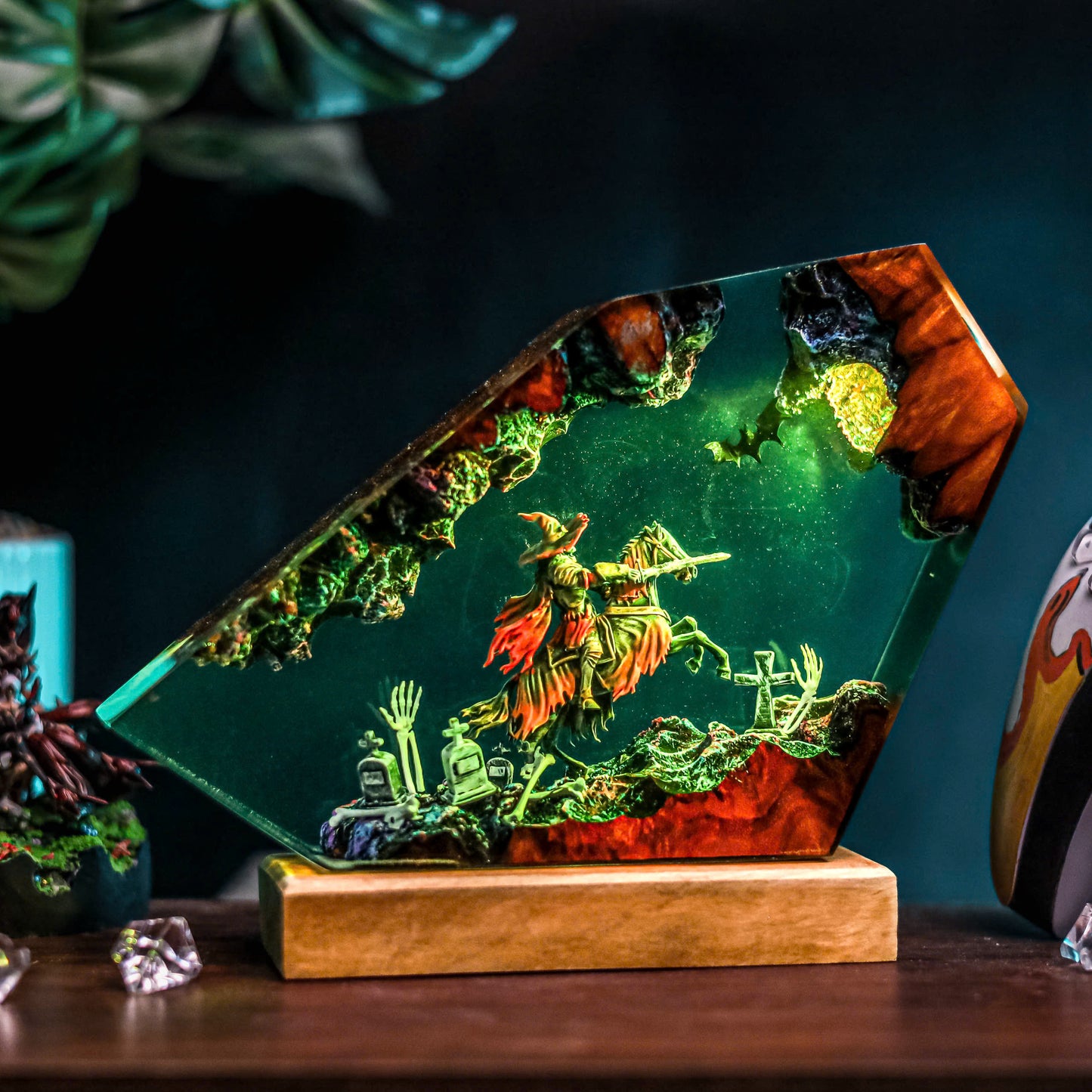 Headless Horseman V2 Resin Lamp - Halloween