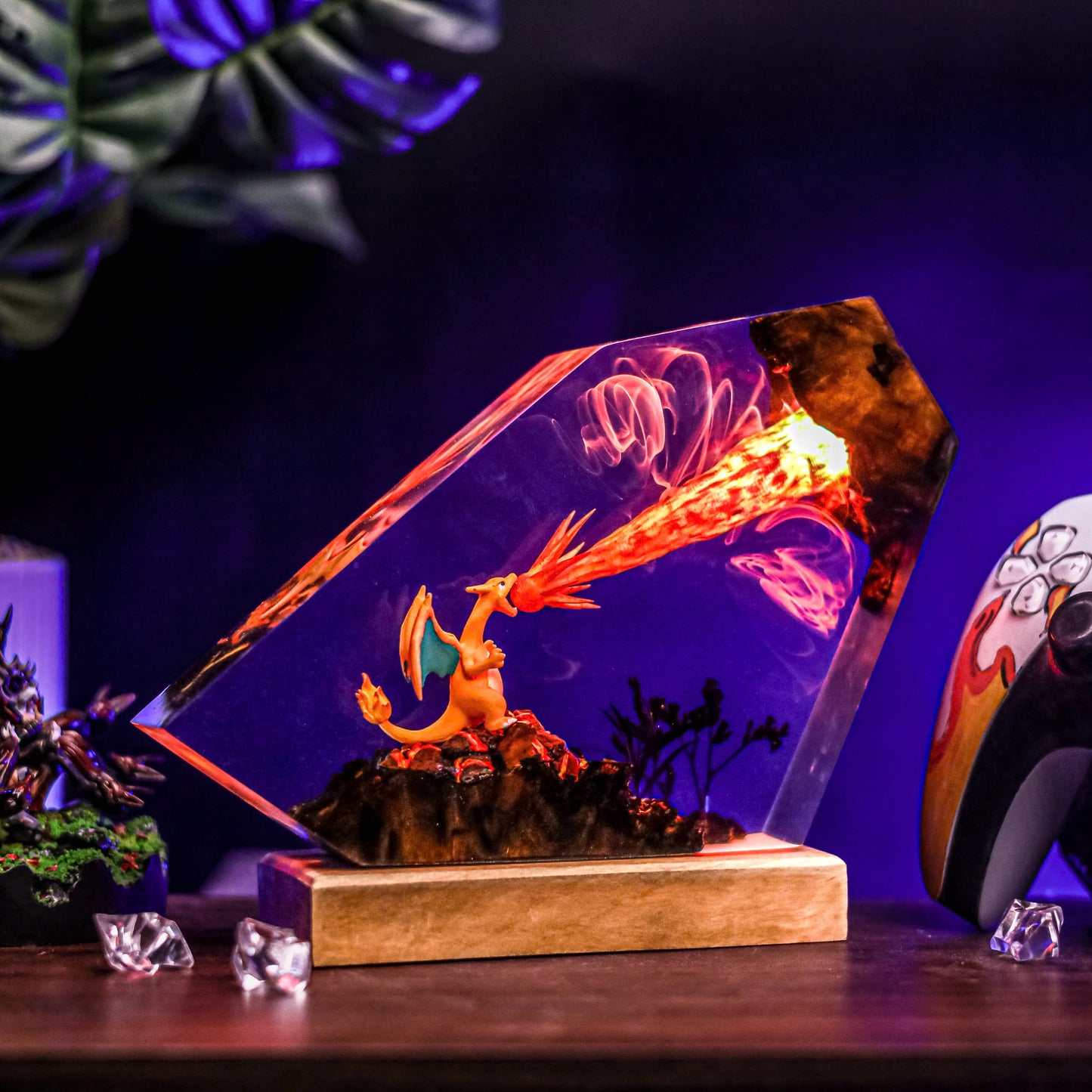 Charizards V2 Resin Lamp - Pokemon