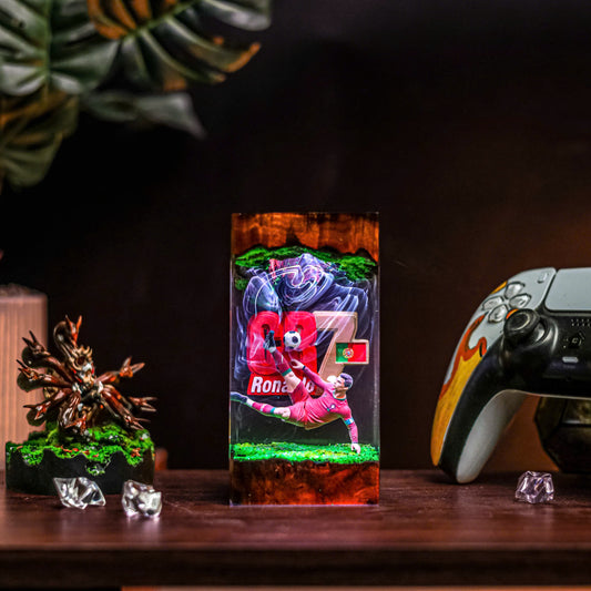 Ronaldo V2 Resin Lamp- The Best Player