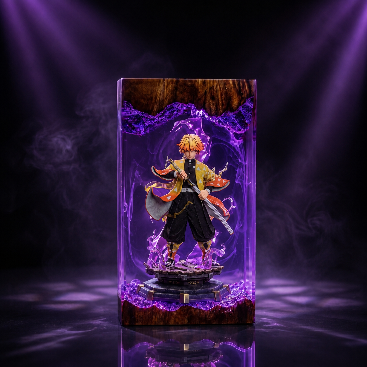 Zenitsu Resin Lamp V1 - Demon Slayer