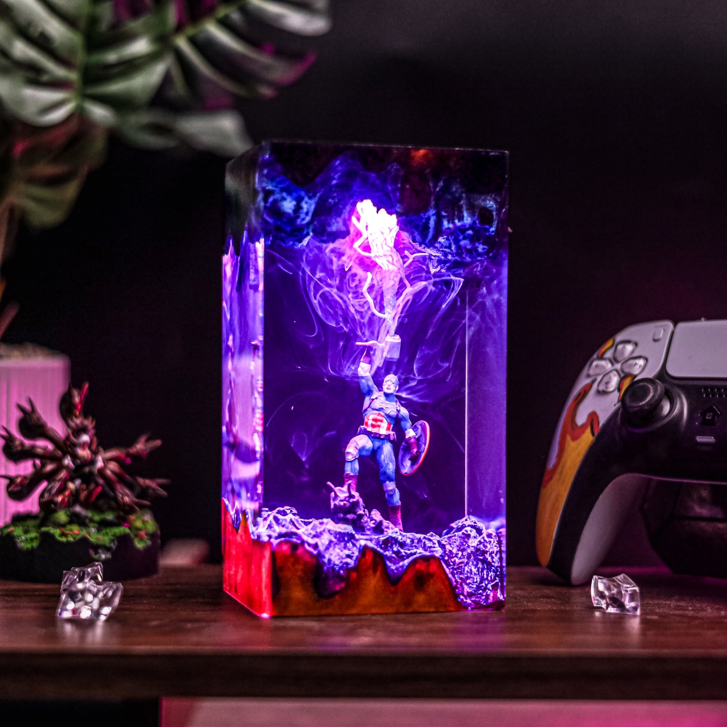 Captain America v1 Resin Lamp - Marvels Comic