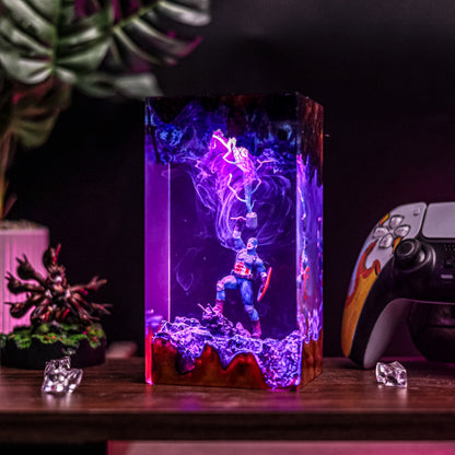 Captain America v1 Resin Lamp - Marvels Comic