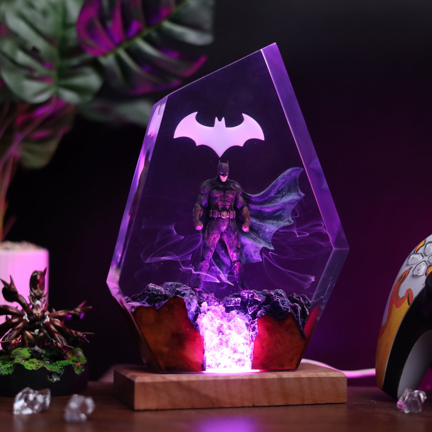 Batman Resin Lamp - DC Comics