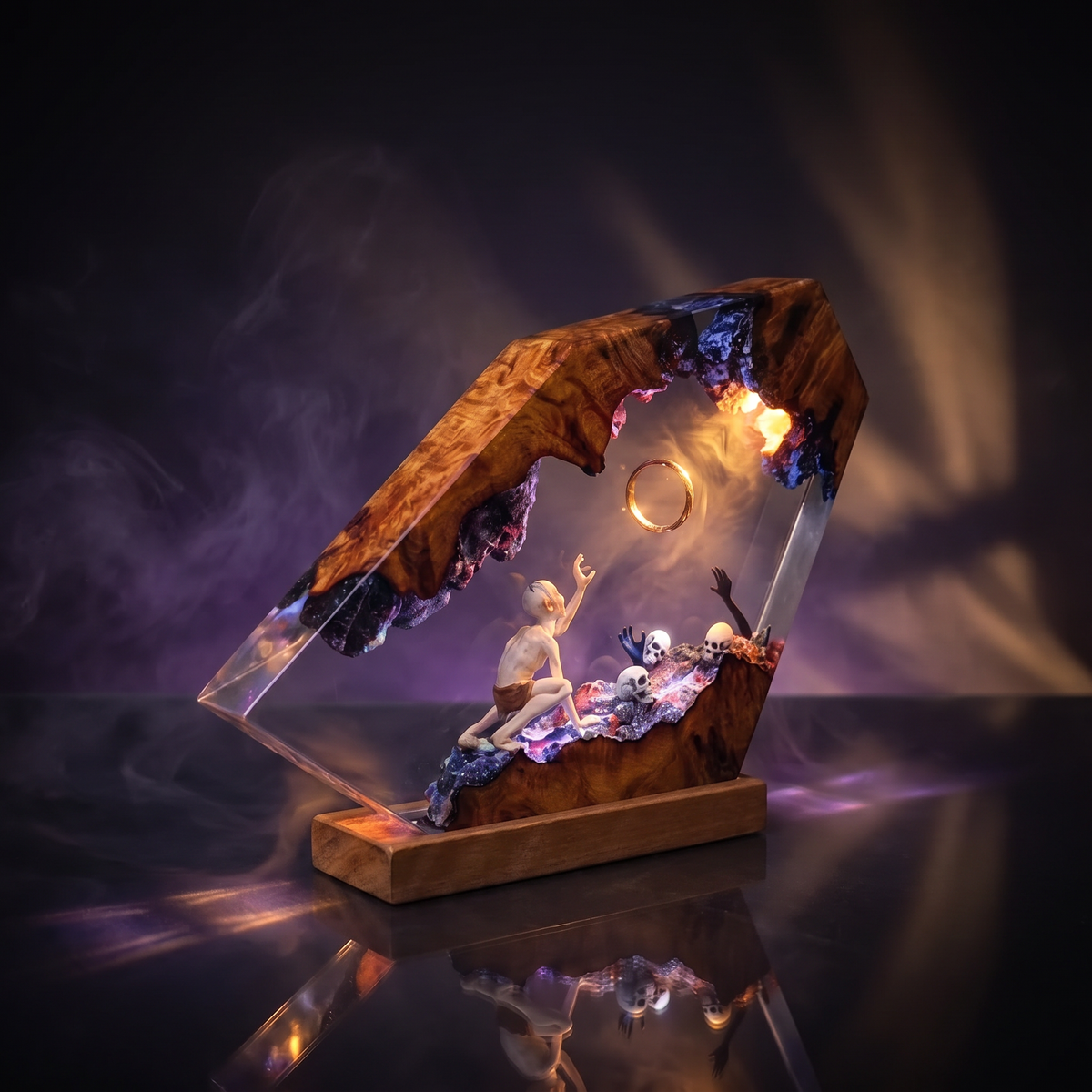 Dark Fantasy Skull Resin Lamp | Warm LED Light TheLordOfRing | Lumiverse Resin