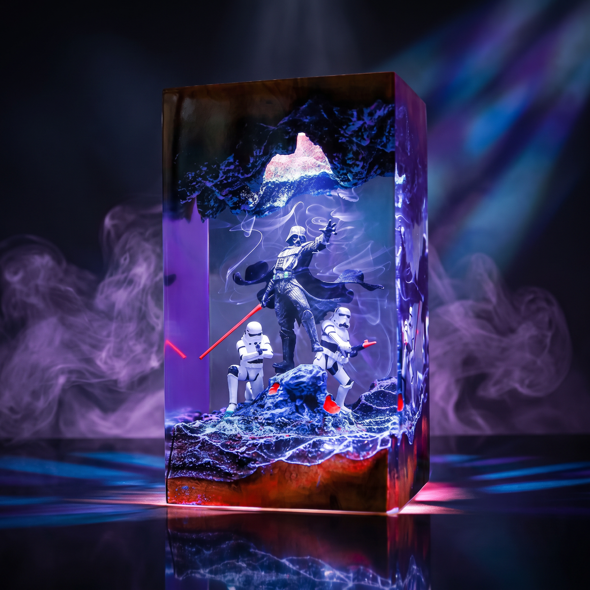 Darth Vader Resin Lamp | Warm LED Light StarWar | Lumiverse Resin