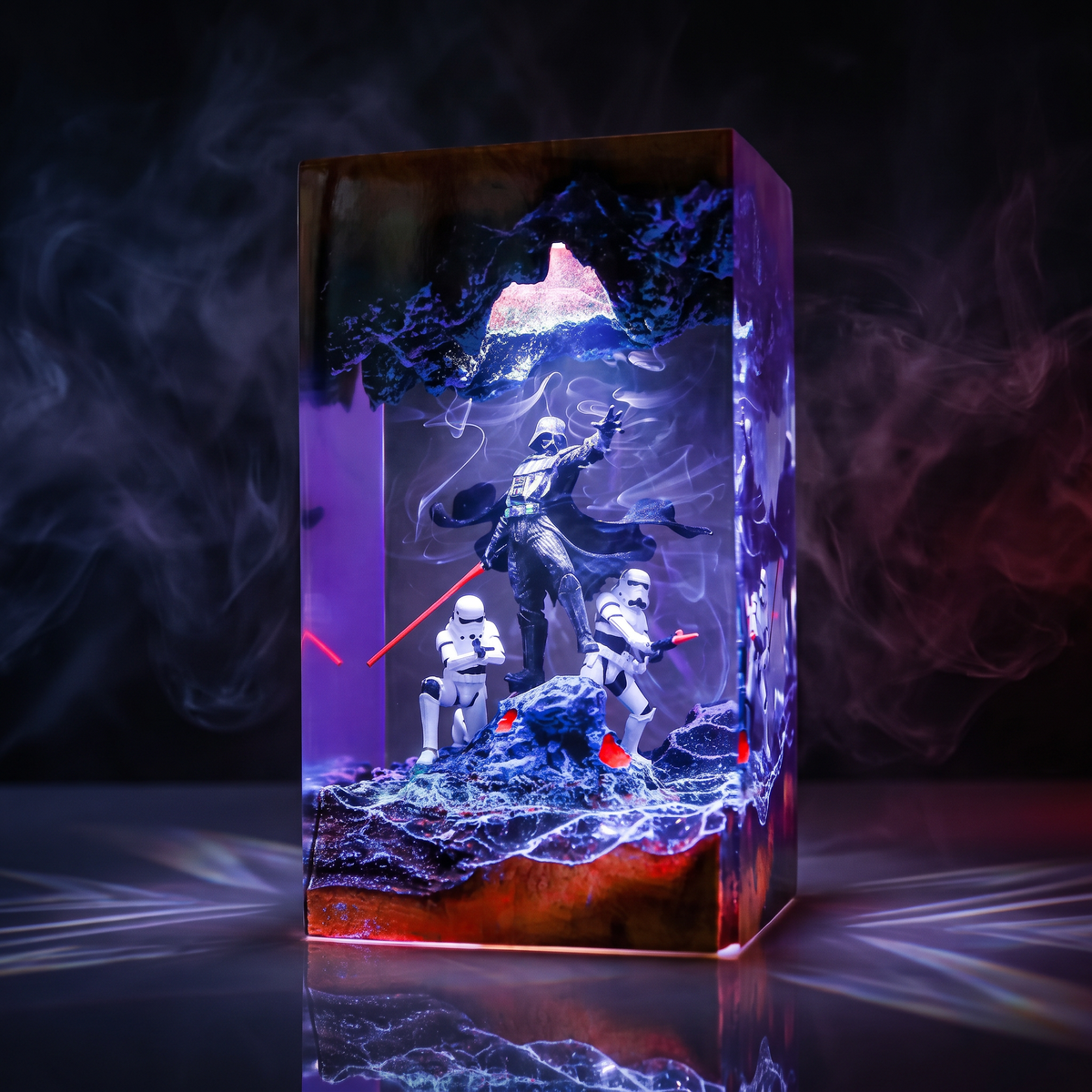 Darth Vader Resin Lamp | Warm LED Light StarWar | Lumiverse Resin