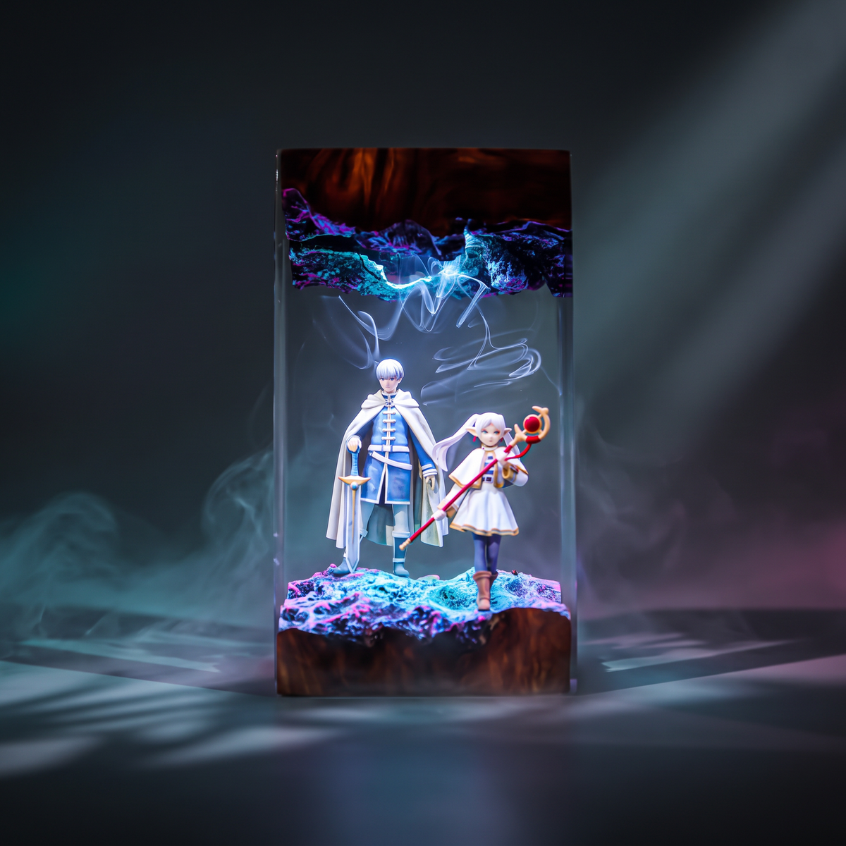 Frieren Himmel Resin Lamp | LED RGB Frieren | Lumiverse Resin