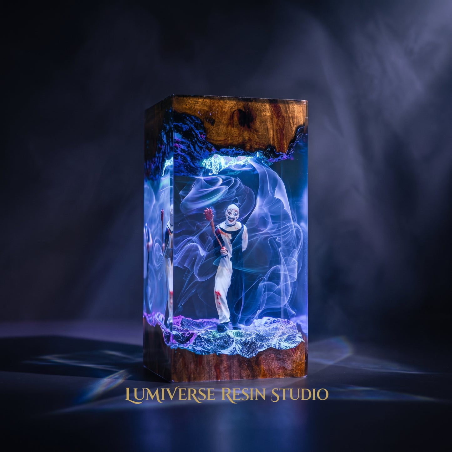 Art The Clown Resin Lamp
