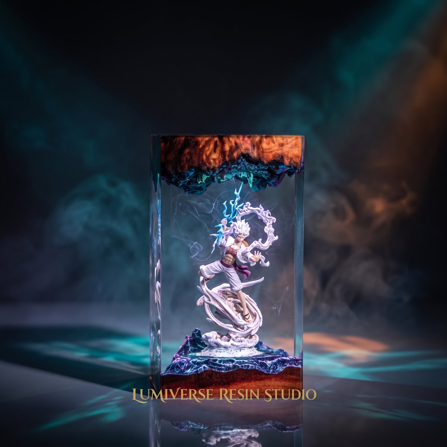 Luffy Gear 5 04 Resin lamp - One Piece