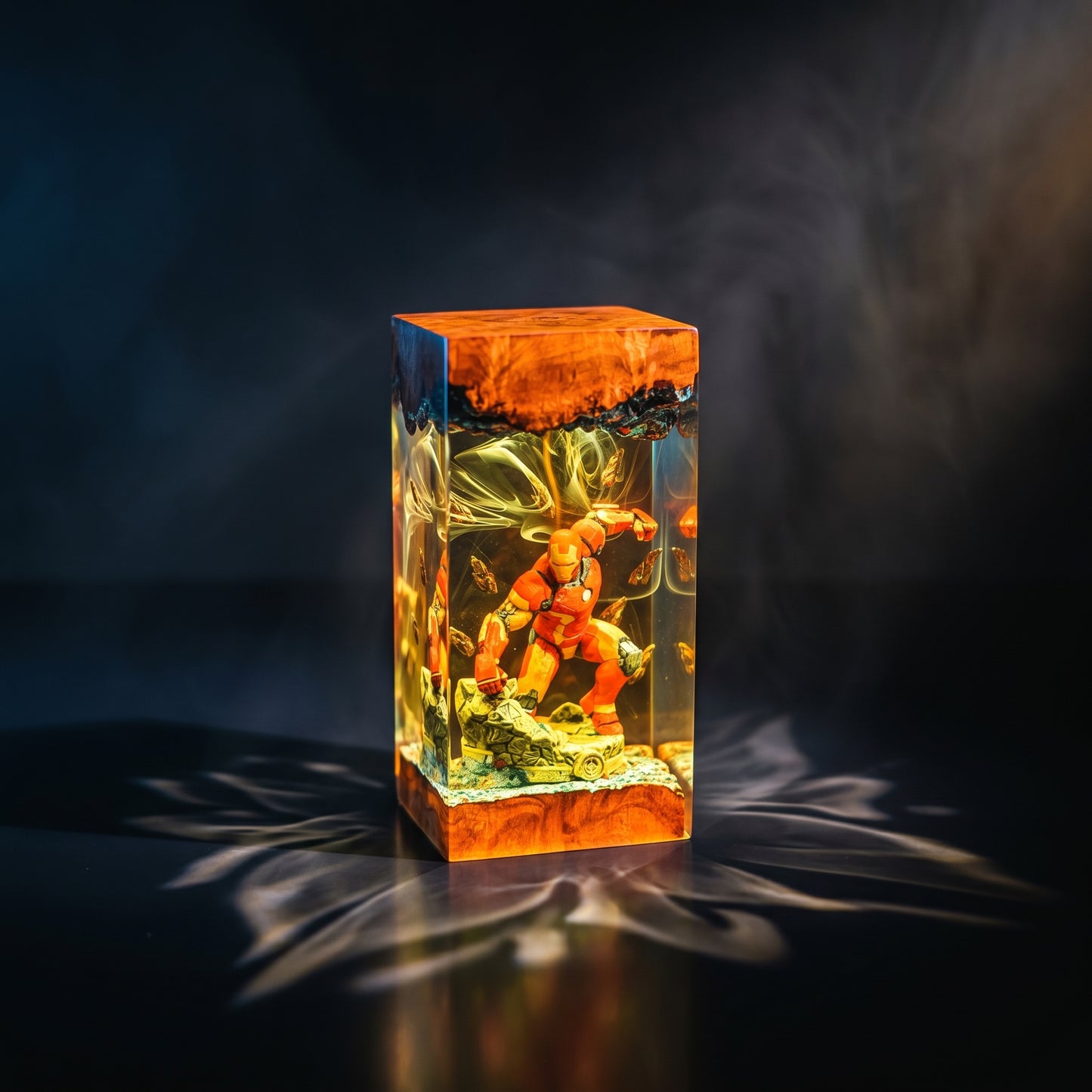 Iron Man V1 Resin Lamp - Marvel