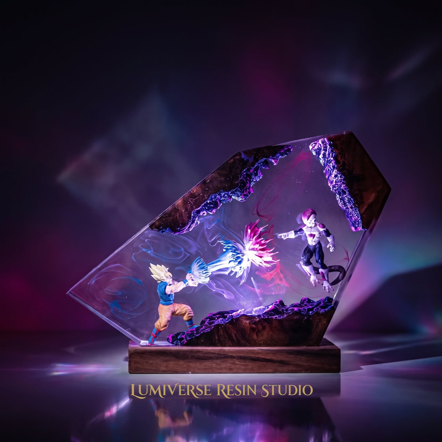 Goku Vs Frieza Resin Lamp