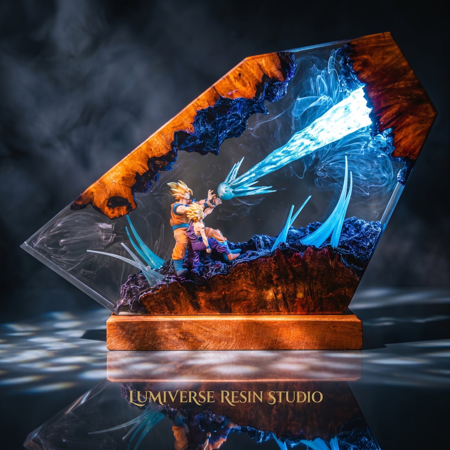 Goku & Gohan Resin Lamp