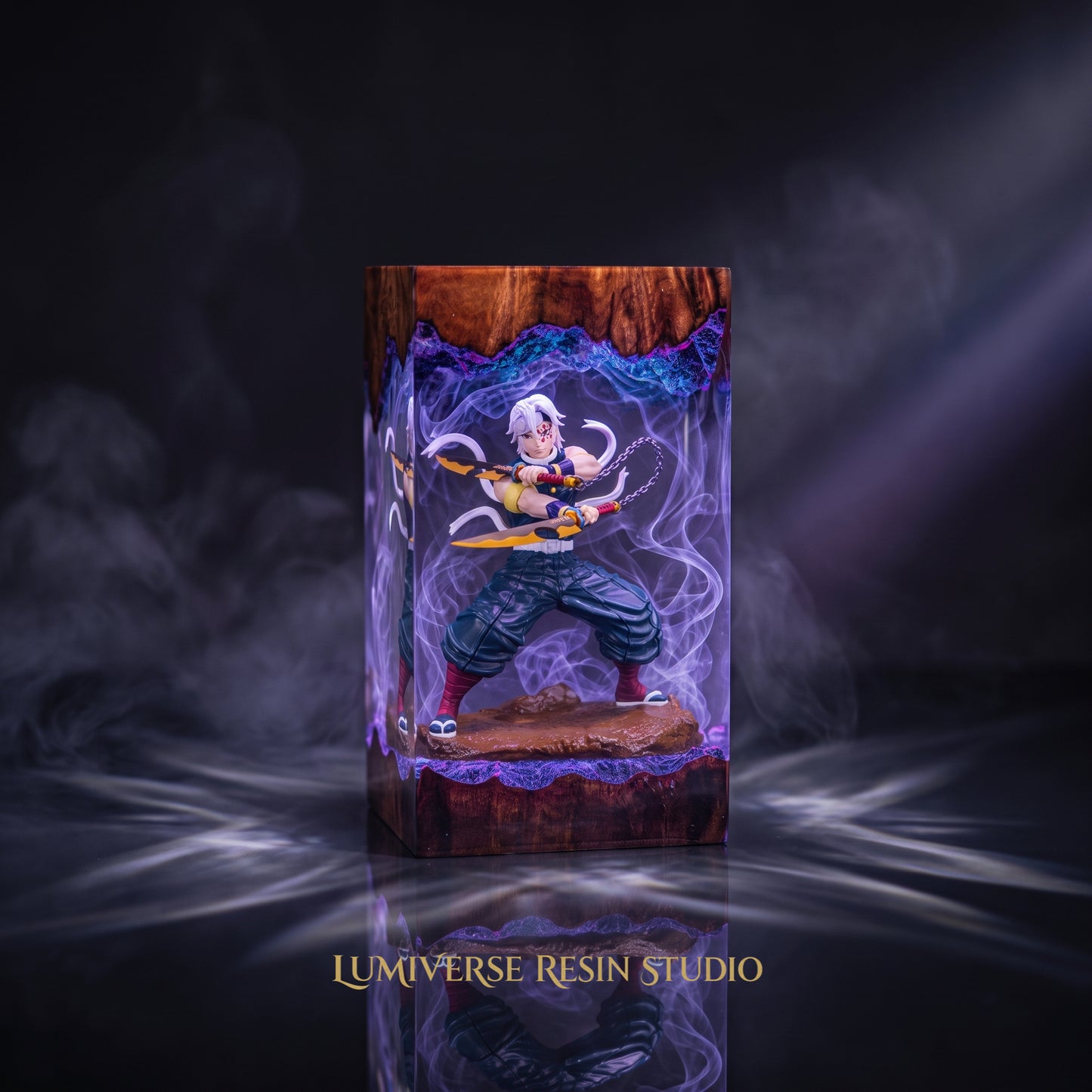 Uzui Tengen Resin Lamp  - Demon Slayer