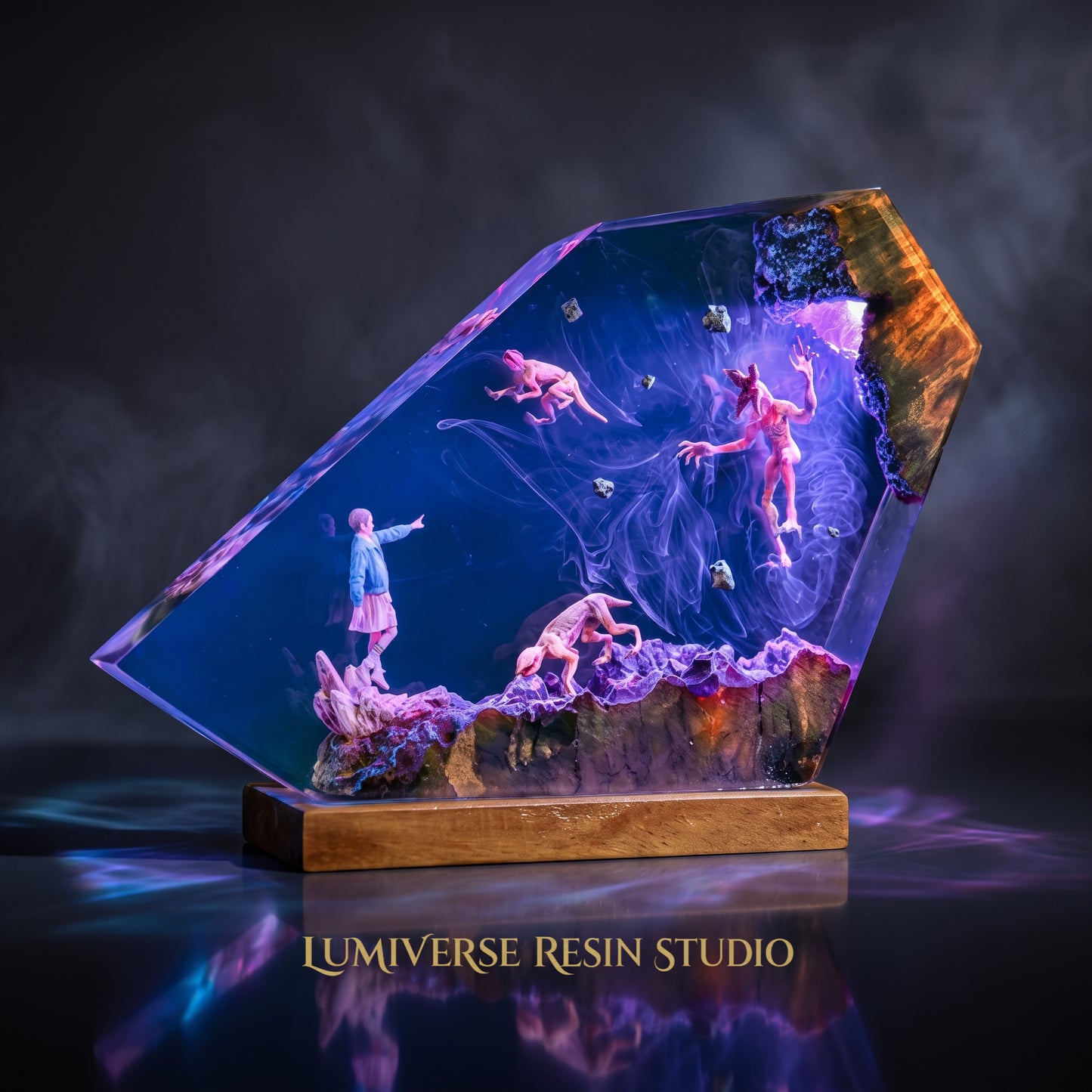 Stranger Things Movie Resin Lamp