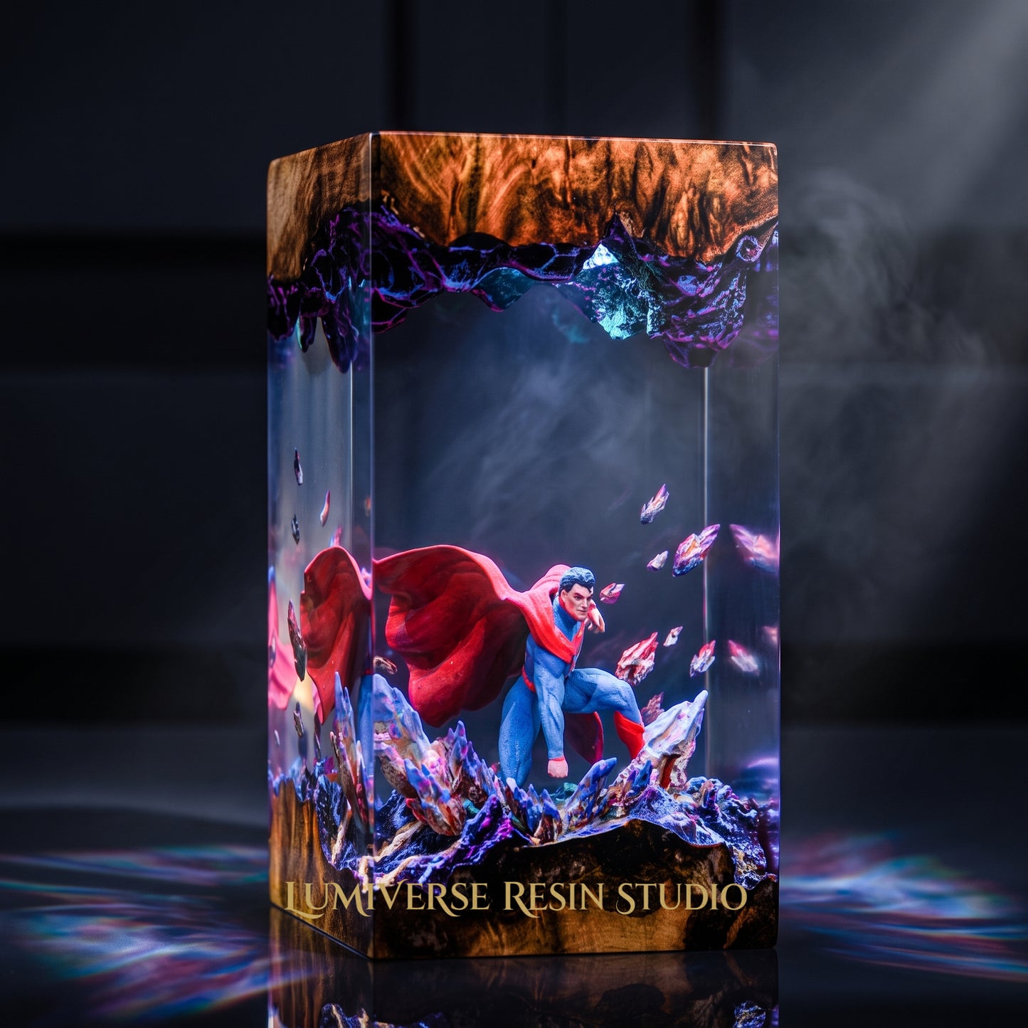 Superman - Resin Lamp