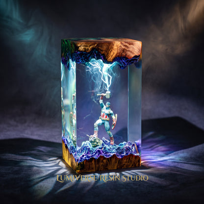 Captain America Resin Lamp - Marvel