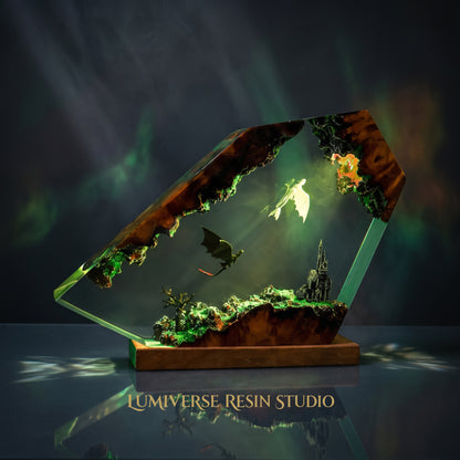 Toothlesss and Light Furry Resin Lamp