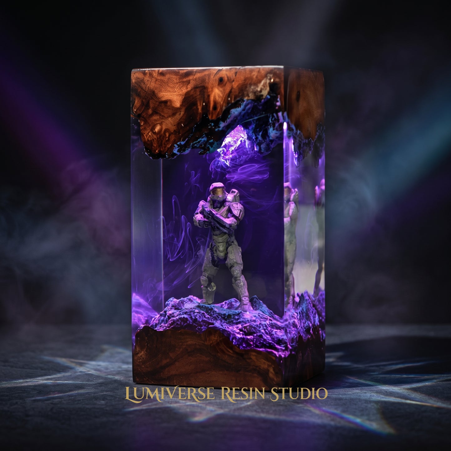 The Master Chief Resin Lamp