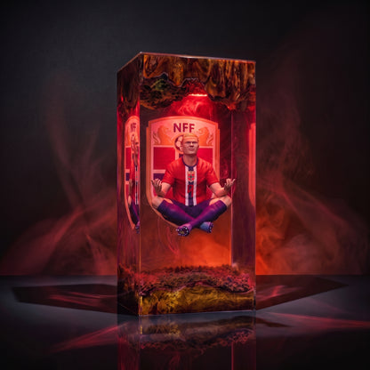Haaland Player Resin Lamp -The Best Player