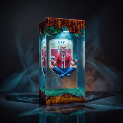 Haaland Player Resin Lamp -The Best Player