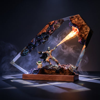 Armored Hunter Resin Lamp - Star War featuring a detailed Mandalorian and Grogu figurines in a dramatic setting.