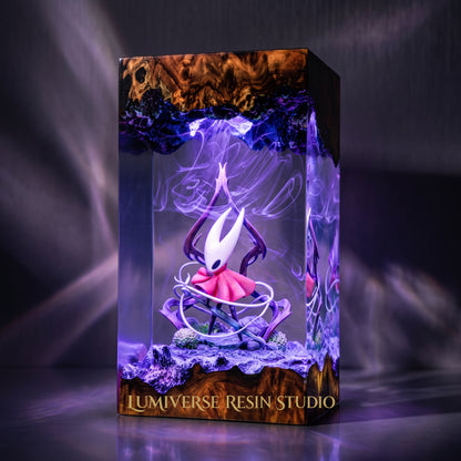 Hornet Silksong Resin Lamp