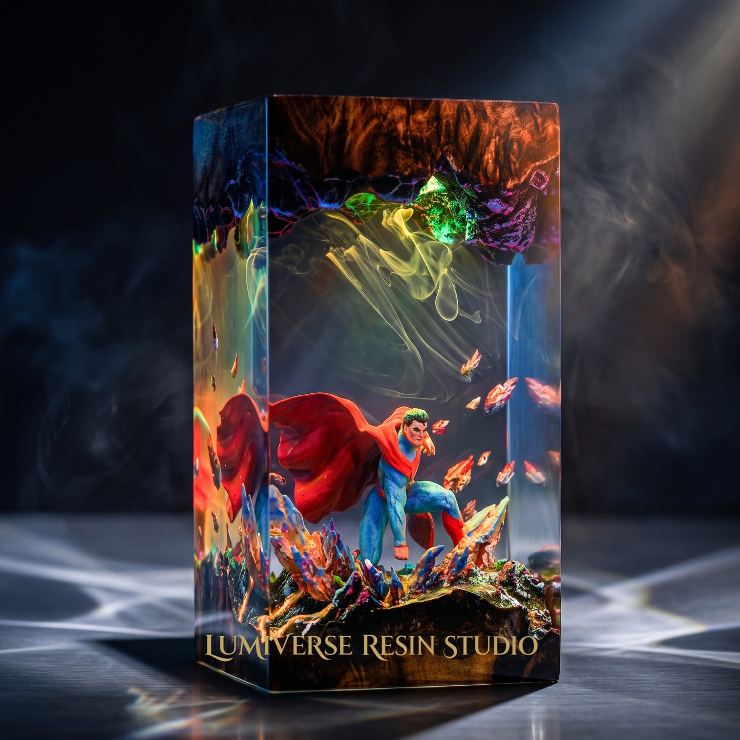 Superman - Resin Lamp