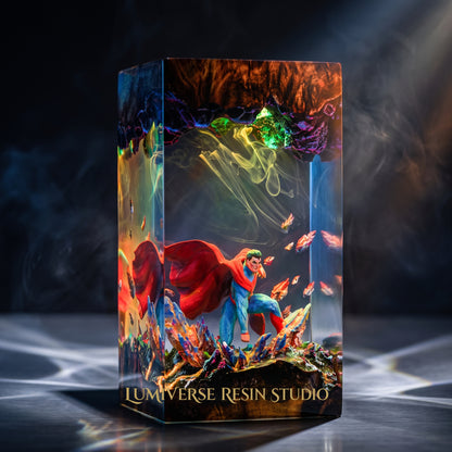 Superman - Resin Lamp