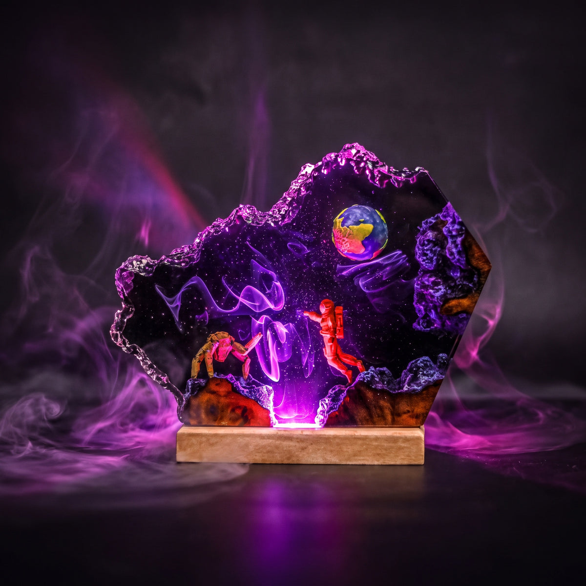 Rocky Resin Lamp V2 - Project Hail Mary featuring astronauts and cosmic design with vibrant lighting.