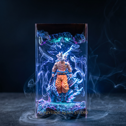 Goku Ultra Intrict Resin Lamp - Dragon Ball Z