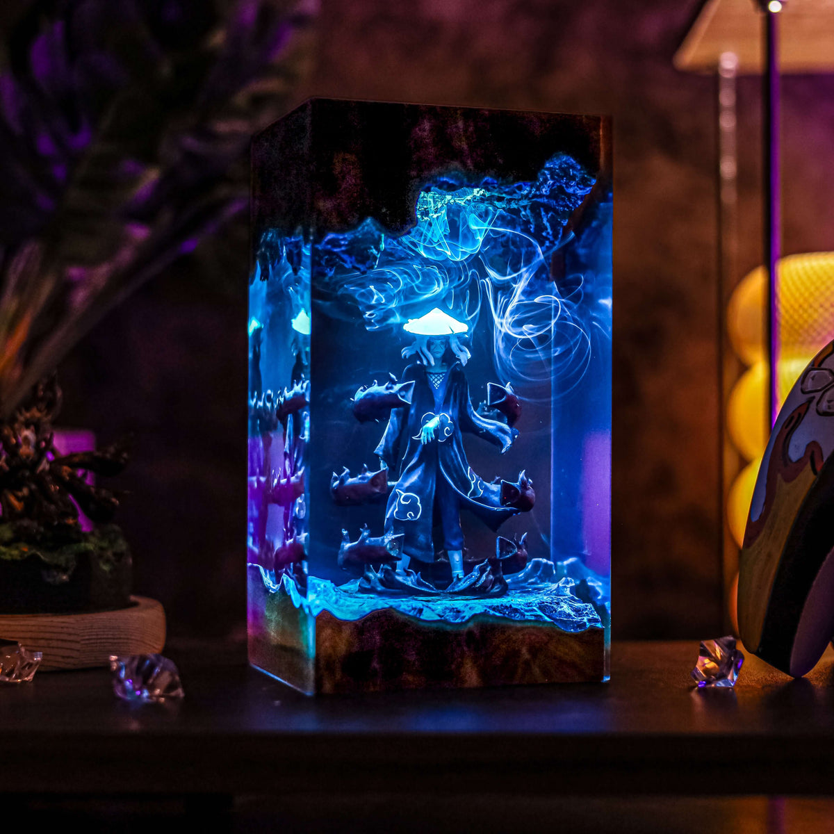Itachi Resin Lamp | USB-Powered LED | Lumiverse Resin