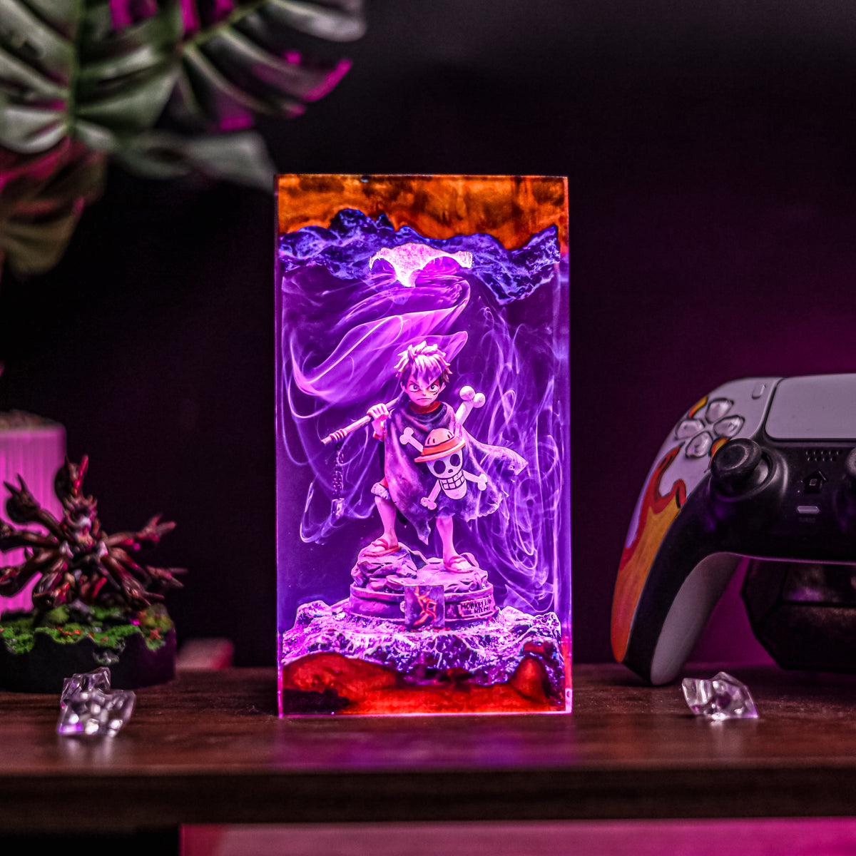 Luffy Gear 5 Resin Lamp | USB-Powered LED OnePiece | Lumiverse Resin