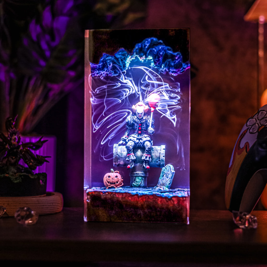 Pennywise Horror Resin Lamp | USB-Powered LED ITMovie | Lumiverse Resin