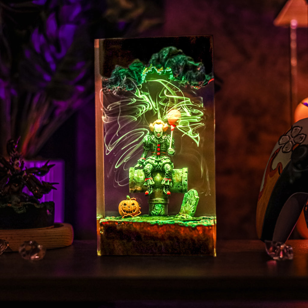 Pennywise Horror Resin Lamp | USB-Powered LED ITMovie | Lumiverse Resin