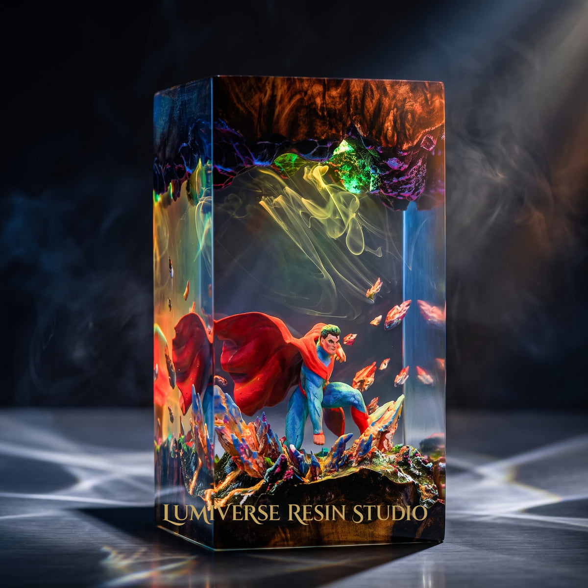 Superman Resin Lamp | Handmade DCComics LED | Lumiverse Resin